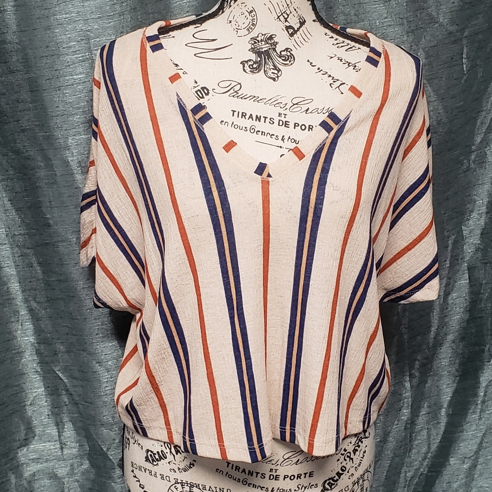 Zara woman shirt short sleeve. Size s 26